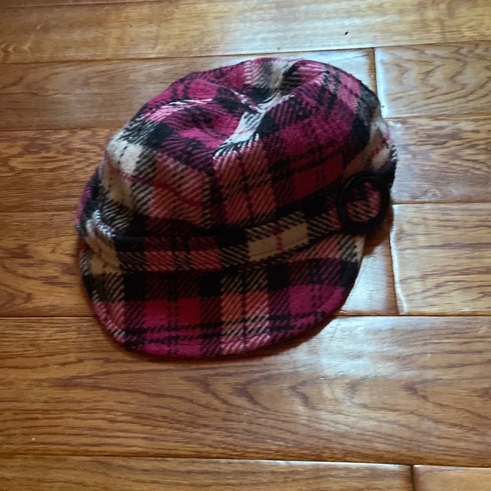 Pink fuchsia white hat